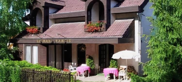 慈兹拉凯酒店(Cziráky Panzió)图片