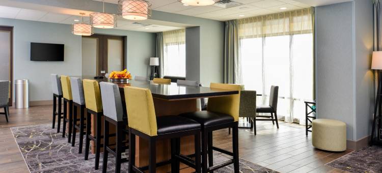 希尔顿欢朋酒店-奥马哈机场(Hampton Inn Omaha Airport)图片