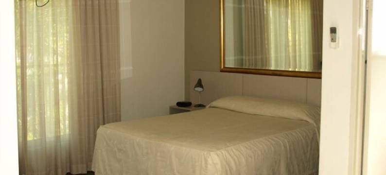 方济菲腊汽车旅馆服务式公寓(Francis Phillip Motor Inn and the Lodge)图片