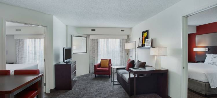 底特律皮蒂亚克奥本山Residence Inn 酒店(Residence Inn Detroit Pontiac/Auburn Hills)图片