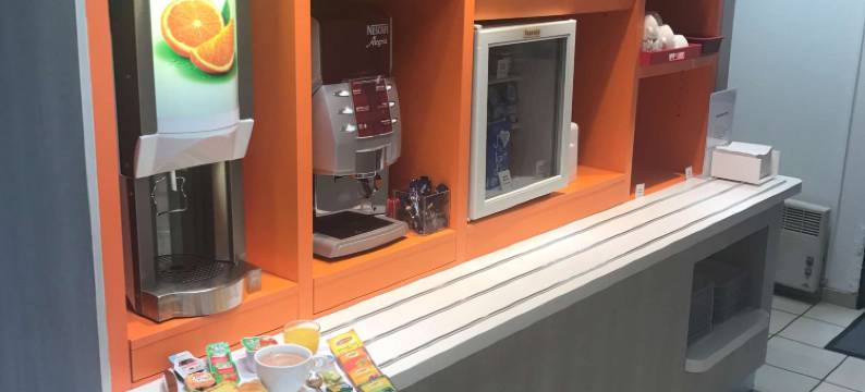 蒙贝利亚尔普瑞米尔经典酒店(Premiere Classe Montbeliard - Sochaux)图片