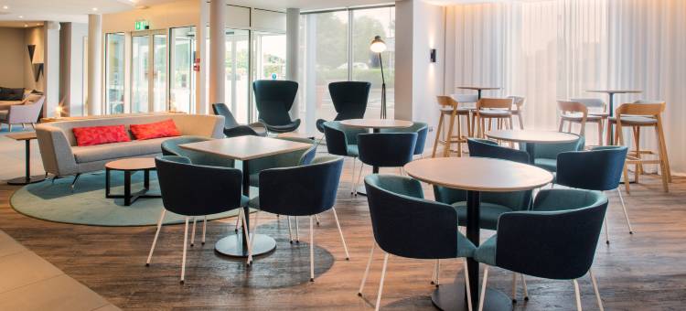 Holiday Inn Express Oxford Kassam Stadium, an IHG Hotel图片