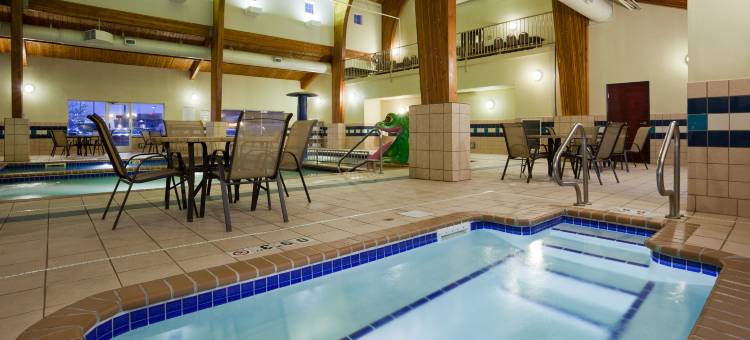 智选假日套房酒店香港仔 by IHG(Holiday Inn Express & Suites Aberdeen by IHG)图片