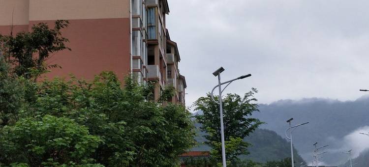 龙苍沟翔贺心牵儿民宿(鸽子花大道分店)图片