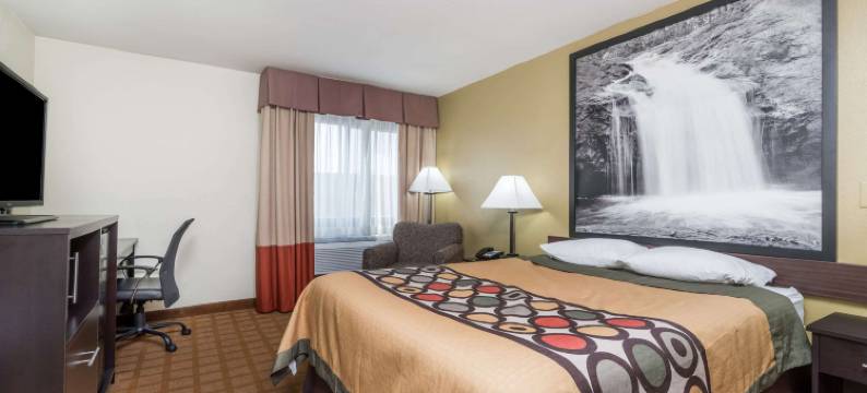 莱克湖温德姆速8酒店(Super 8 by Wyndham Rice Lake)图片