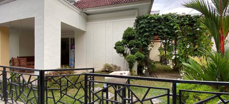 Omah Inap D24 Syariah Near Universitas Aisyiah Yogyakarta Mitra RedDoorz图片