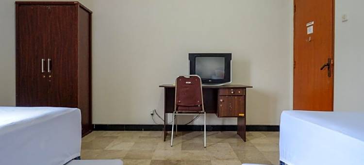 库尔科斯特酒店-近三宝垄新邦利马地区(KoolKost Near Kawasan Simpang Lima Semarang)图片