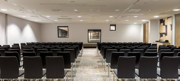 布拉迪斯拉法老城区万豪 AC 酒店(AC Hotel Bratislava Old Town)图片