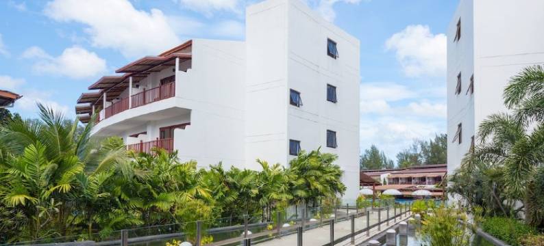 普吉岛阿里纳拉海滩度假村(Arinara Beach Resort Phuket)图片
