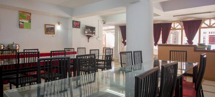 Hotel O Nourpem Residency图片