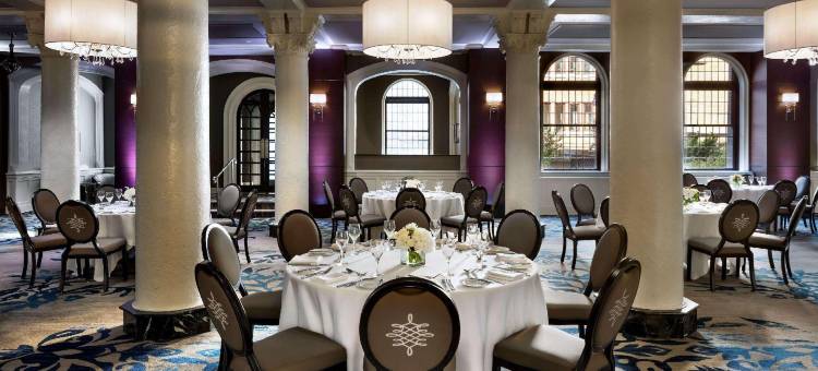 费尔蒙帝后饭店(Fairmont Empress Hotel)图片