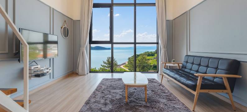 Seollem Onsu Swimmingpool Pension图片