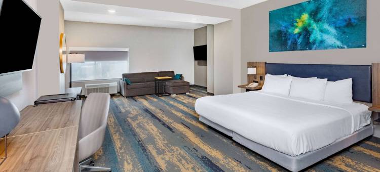 La Quinta Inn & Suites by Wyndham Galveston North at I-45图片