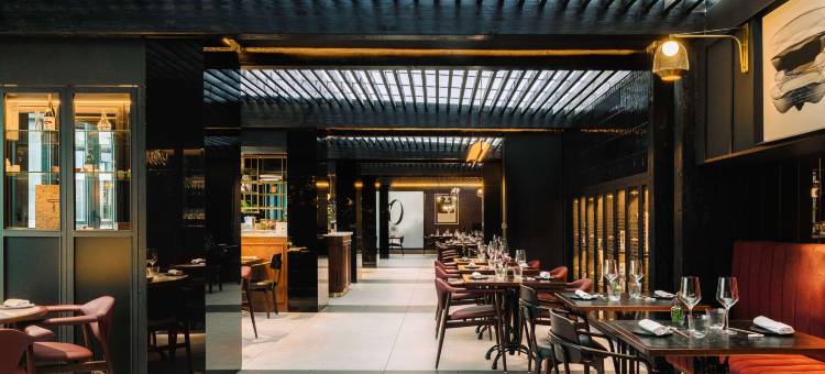 毕尔巴鄂丽笙精选酒店(Radisson Collection Hotel, Gran Via Bilbao)图片