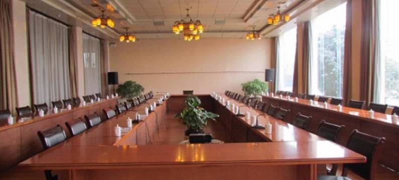 滕州盈泰生态温泉度假村图片