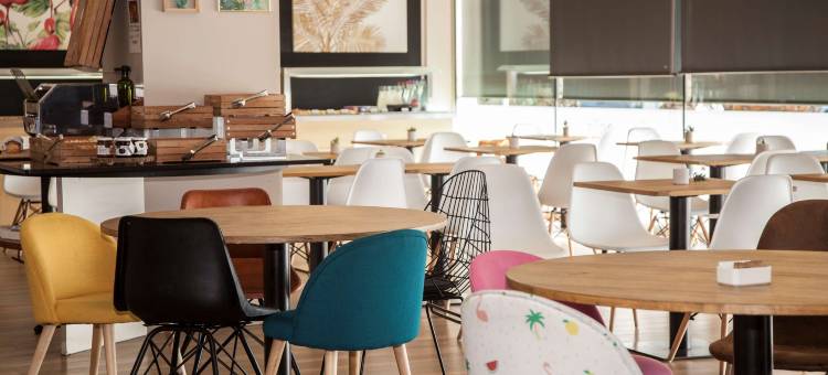 巴塞罗那科内拉费拉旅屋酒店(Travelodge Barcelona Cornellà Fira)图片