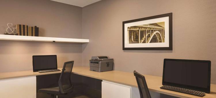 劳伦斯丽怡酒店(Country Inn & Suites by Radisson, Lawrence, KS)图片