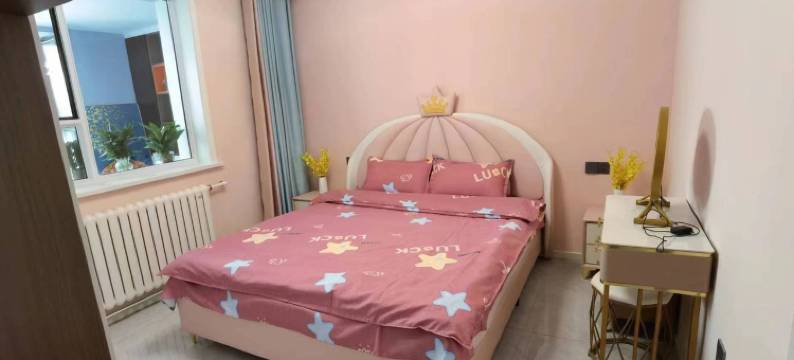 e家人妞儿公寓(五一南路分店)图片