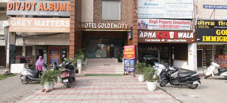 Fabhotel 金色企业(Fabhotel Golden Enterprise)图片