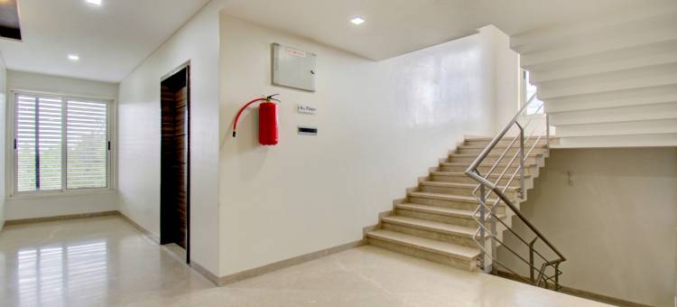 Treebo拉拉吉的执行官(Treebo Lalaji's Executive)图片