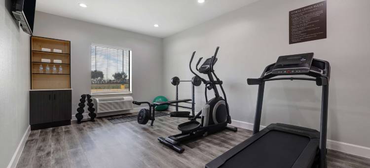 德克萨斯州卡蒂Studio 6 - 能源走廊(Studio 6 Katy, TX – Energy Corridor)图片