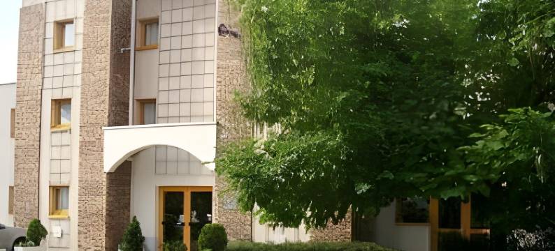 宜必思快捷瓦朗谢讷小森林酒店(Ibis Budget Valenciennes Petite-Forêt)图片