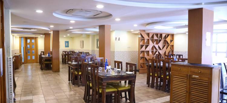 科弗尔公寓和私人有限公司酒店(Kfour Apartment & Hotels Private Limited)图片