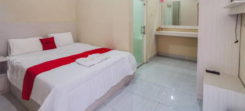 RedDoorz Near Pantai Pancer Door Pacitan图片