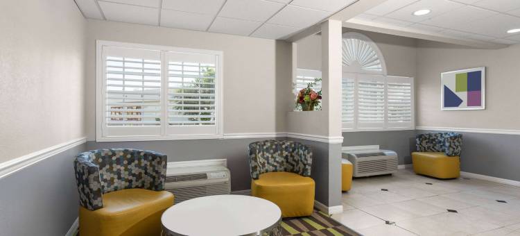 巴拿马城温德姆麦客达套房酒店(Microtel Inn & Suites by Wyndham Panama City)图片