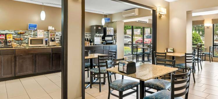 巴拉布贝斯特韦斯特酒店(Best Western Baraboo Inn)图片
