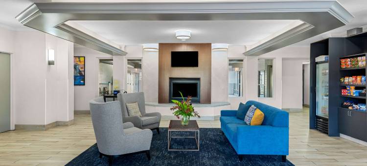 北丹佛-威斯敏斯特舒适套房酒店(Comfort Suites Denver North - Westminster)图片