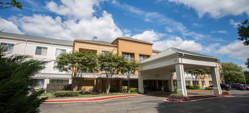 孟菲斯东/比尔莫里斯大道万怡酒店(Courtyard Memphis East/Bill Morris Parkway)图片