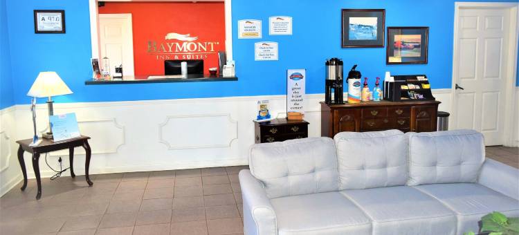 森林之城温德姆呗盟套房酒店(Baymont by Wyndham Forest City)图片