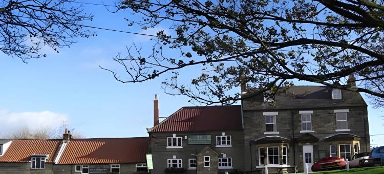 狐狸和猎犬酒店(The Fox & Hounds Inn)图片