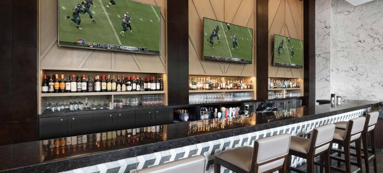 多伦多机场桑德曼签名酒店(Sandman Signature Toronto Airport Hotel)图片