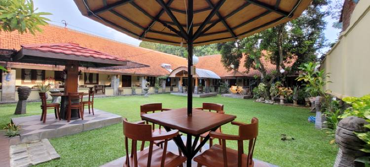 Ndalem Katong宾馆-波诺罗戈(Ndalem Katong Guest House Ponorogo)图片