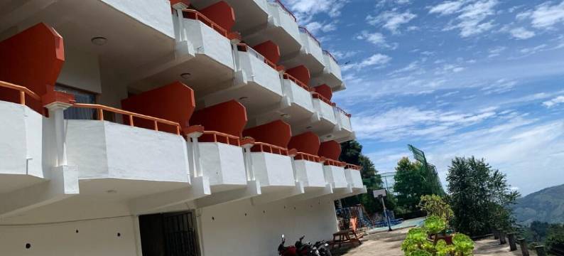 新嘉年华酒店(New Carnival)图片