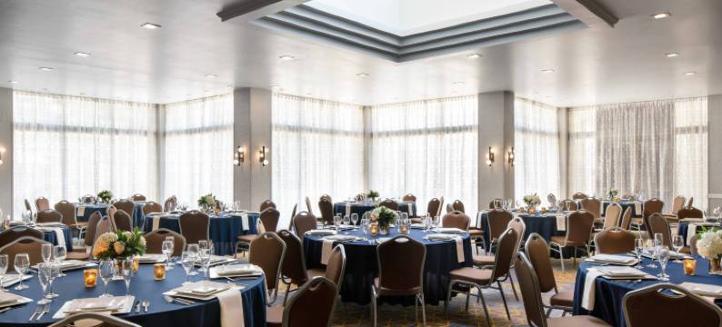 会展中心维塞利亚万豪酒店(Visalia Marriott at the Convention Center)图片