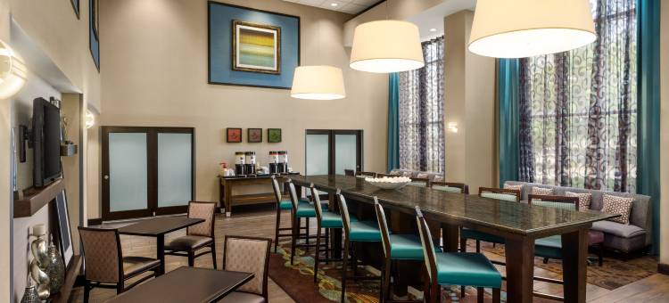 布拉夫顿太阳城欢朋套房酒店(Hampton Inn & Suites Bluffton-Sun City)图片