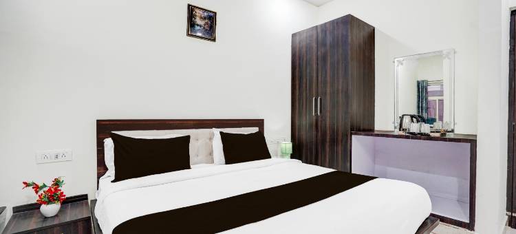 Super Townhouse Faizabad Road Opp Bbd University图片