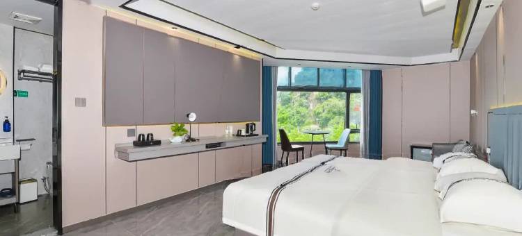 江畔观景酒店(柳州音乐喷泉江滨公园店)图片