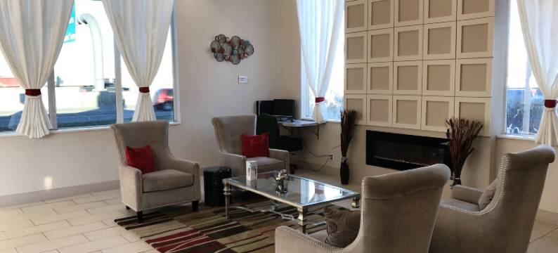 德雷珀华美达酒店(Ramada by Wyndham Draper)图片