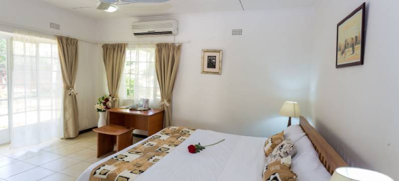 阿德利卜行政旅馆(The Ad Lib Executive Lodge)图片