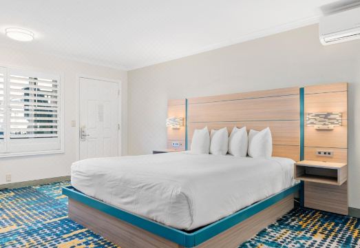 Pacific Shores Inn - Morro Bay Hotel Overview