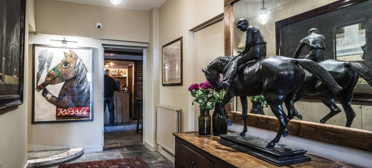 马与马夫酒店(The Horse and Groom Inn)图片