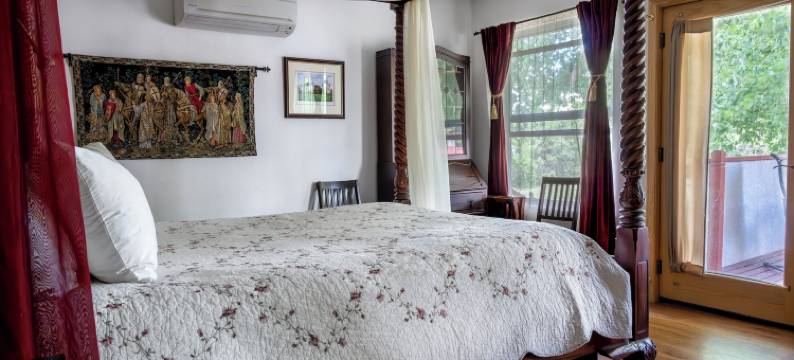 红马民宿(Red Horse Bed and Breakfast)图片