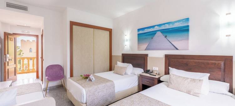 卡斯蒂略广场酒店(Hotel Plaza Del Castillo)图片