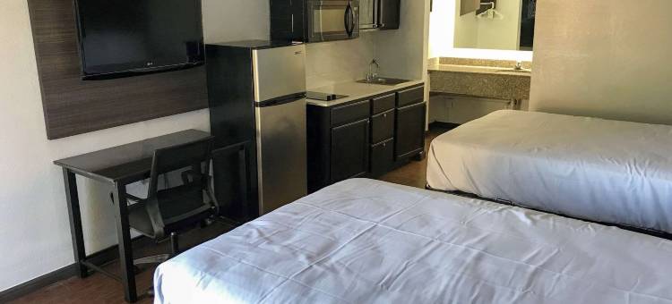 北查尔斯顿郊区酒店-I-526(Suburban Studios North Charleston I-526)图片