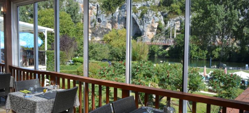 悬崖餐厅酒店(Hôtel Restaurant les Falaises)图片