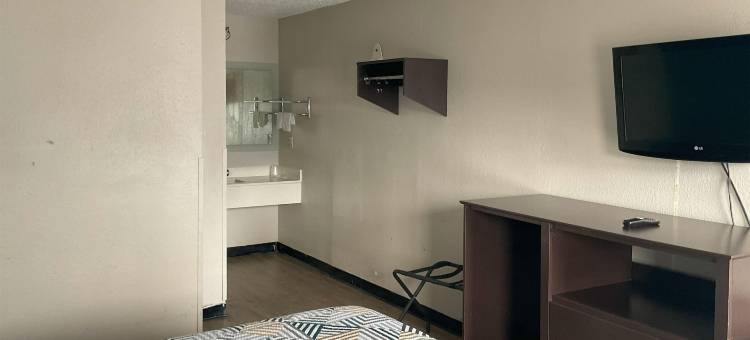 OYO 巴吞鲁日中城酒店(Motel 6 Baton Rouge, la - East - I-12)图片